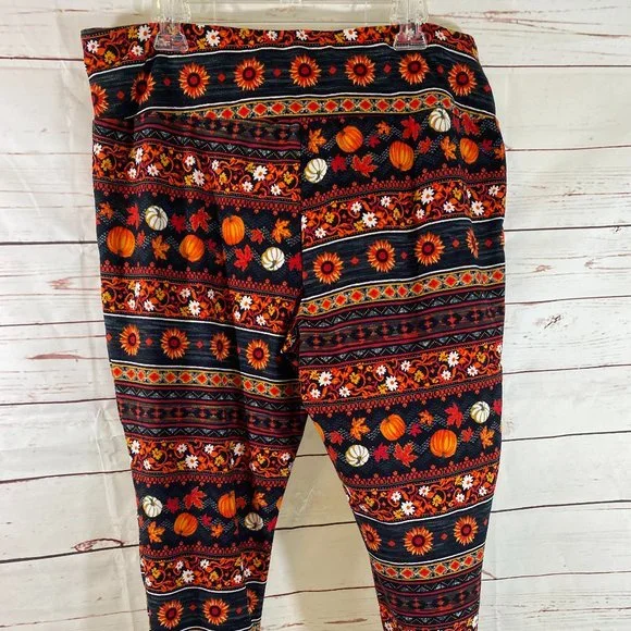 Terra & Sky Fall / Halloween Print Capri Leggings NWOT Women's Size 20-22 W (XL) - Picture 6 of 11